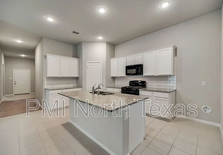 4544 Hemingway Ave — Photo 7