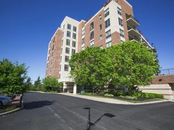 101 Harbor Green Dr #W302, Bellevue, KY 41073