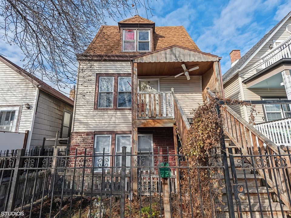 1st image of 2714 W Saint Helen St