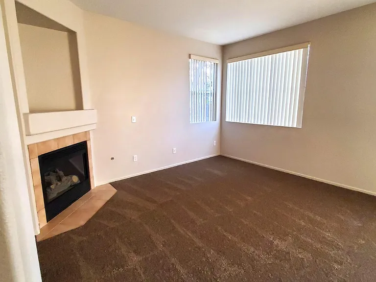 144 Adelia Way — Photo 10