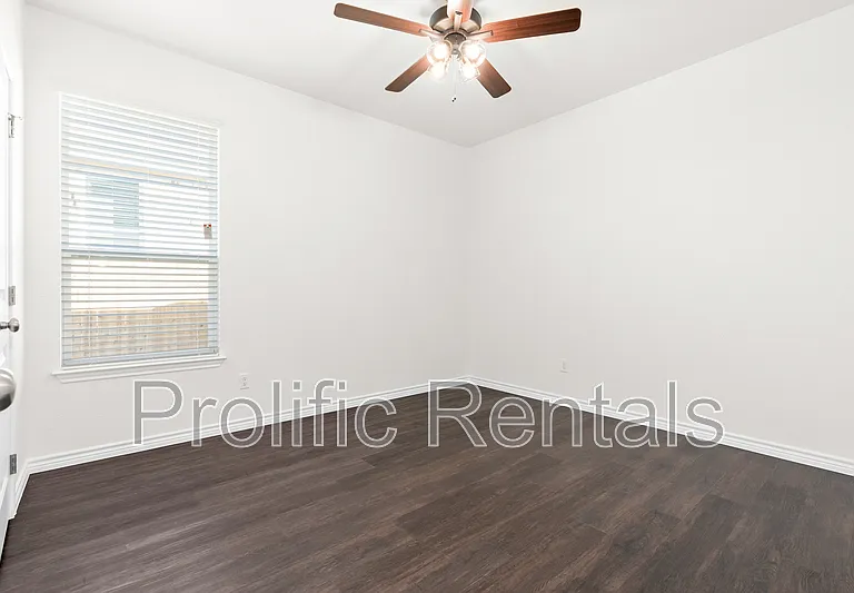 5101 Rose Petal Ct #1 — Photo 17