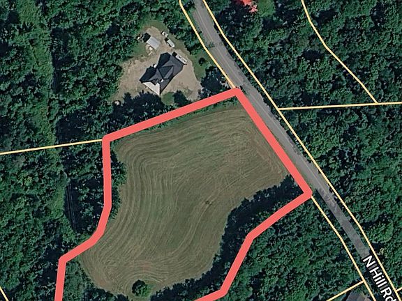 3rd image of 315 North Hill Road