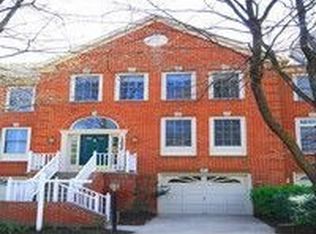 12638 Granite Ridge Dr, Gaithersburg, MD 20878