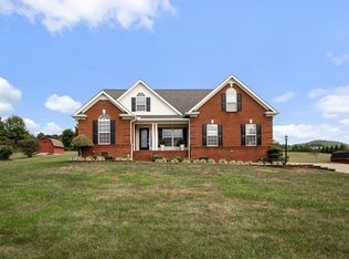 633 Bradyville Rd, Woodbury, TN 37190