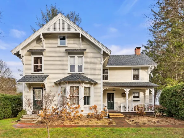 10 Church St, Stockbridge, MA 01262