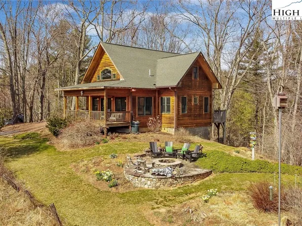 365 Bass Pond Road, Warrensville, NC 28693
