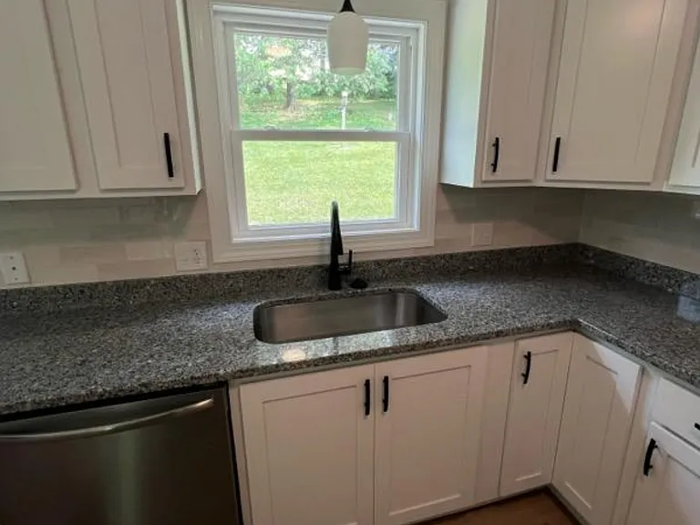 198 Milburn Dr — Photo 21