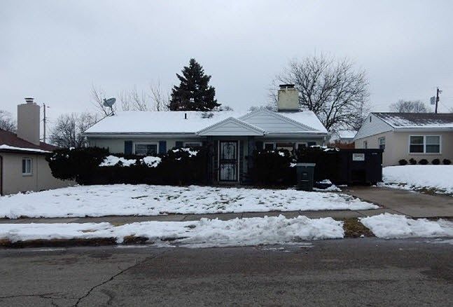 1st image of 3813 E 5th St