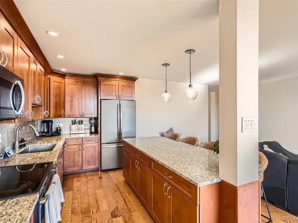 4570 E Yale Avenue #606, Denver, CO 80222