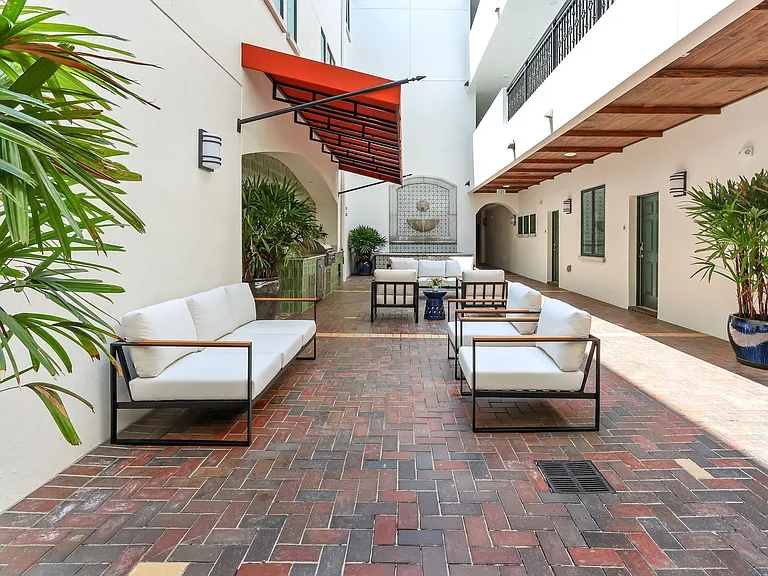 Experience Modern Luxury at Smith & Main: Premier Living in Downtown Winter Garden — Photo 19