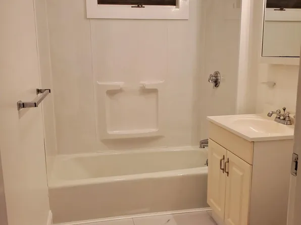 29 Wilmont St #29, Springfield, MA 01108
