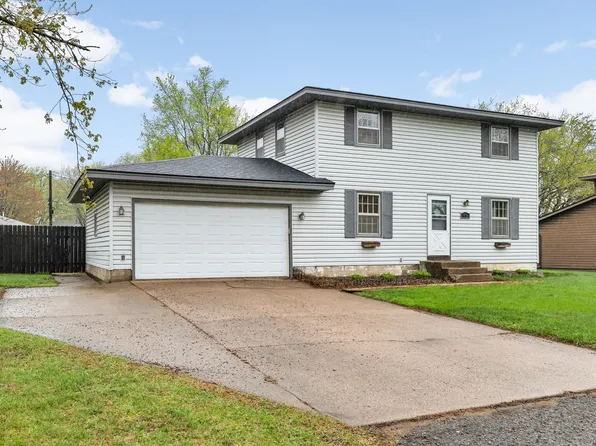 313 107th Ave NE, Blaine, MN 55434