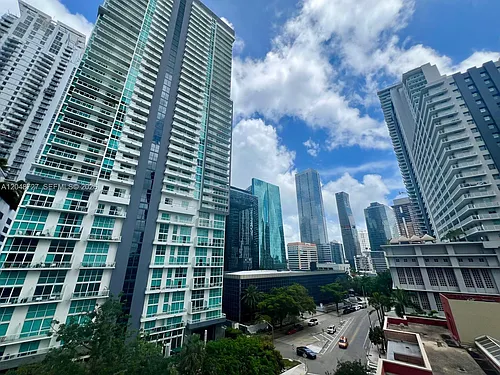 1100 S Miami Ave Photo 1