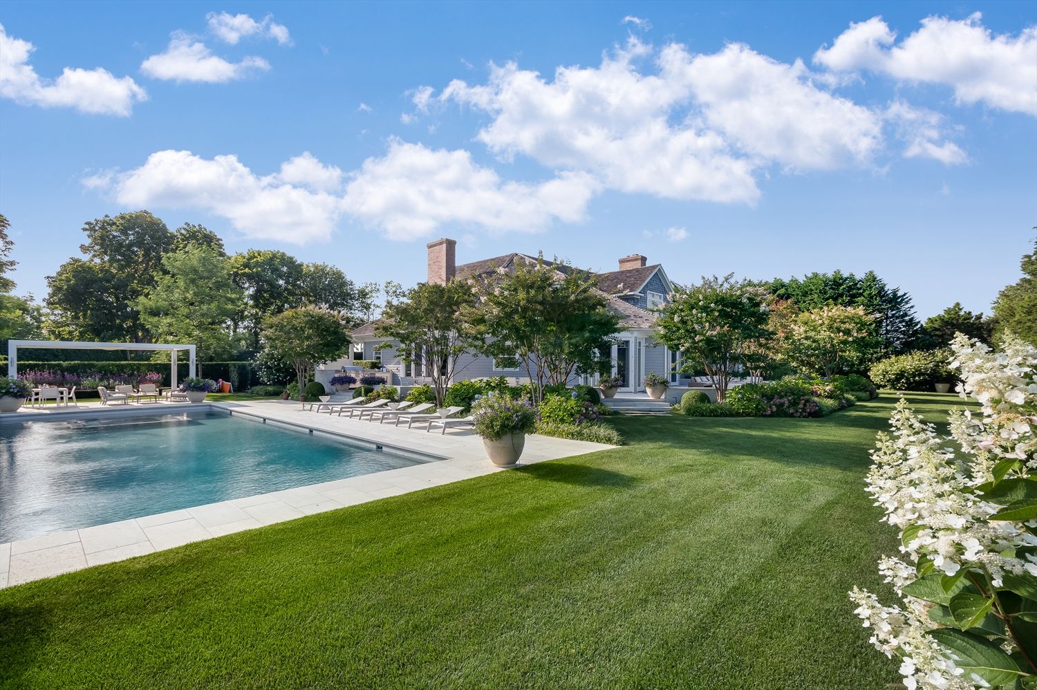 29 Seascape Ln, Sagaponack, NY 11962 Out East