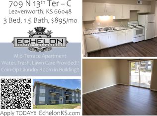 709 N 13th Ter APT C, Leavenworth, KS 66048
