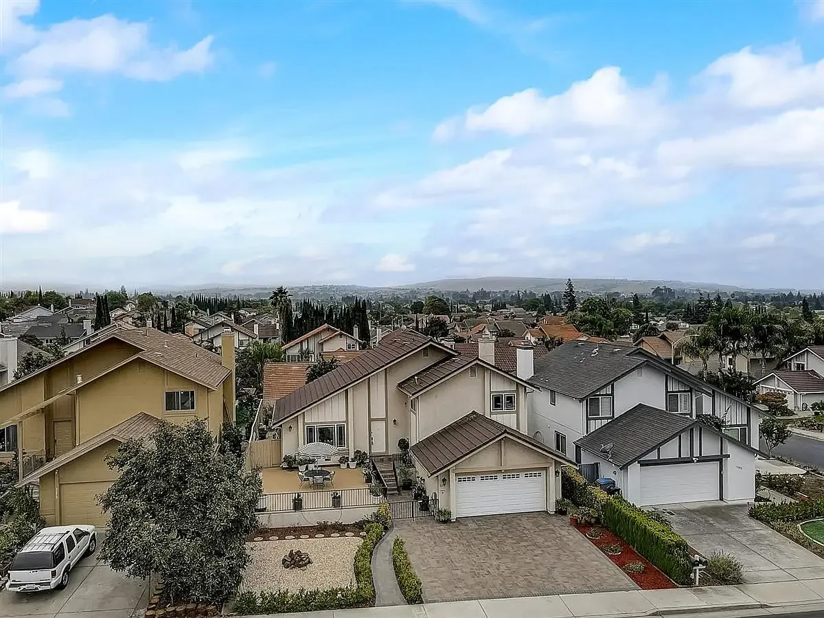 3210 Gatelight Ct — Photo 4