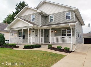 837 64th St #B, Kenosha, WI 53143