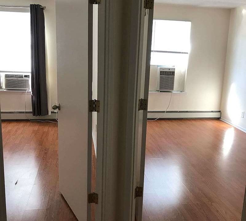 1st image of 77 E 119th St #212B