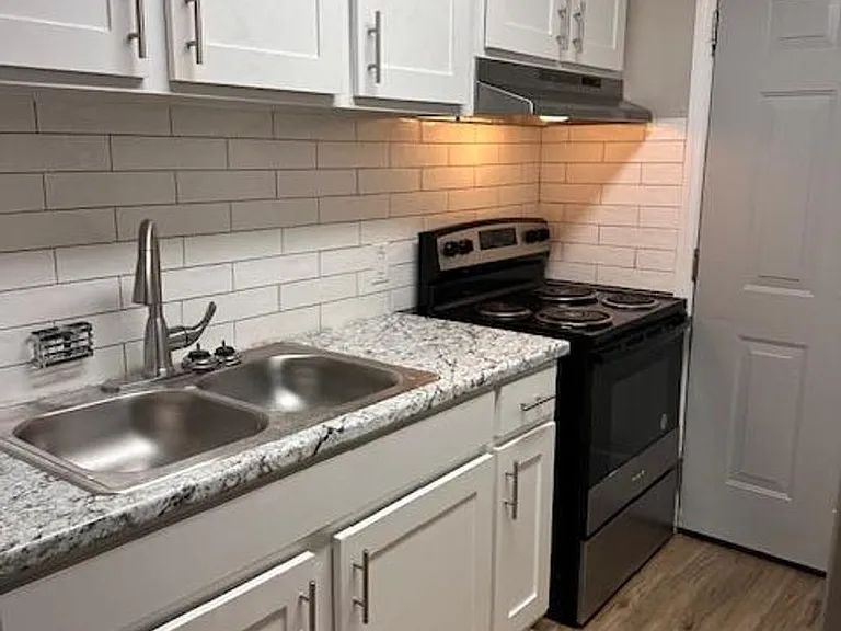 130 Tucker Rd — Photo 8