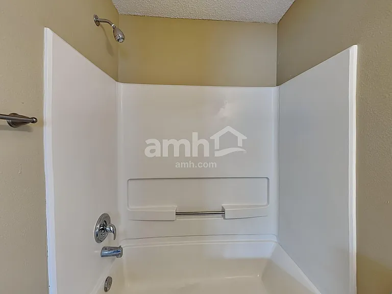 7582 Royal Fern Ln — Photo 16