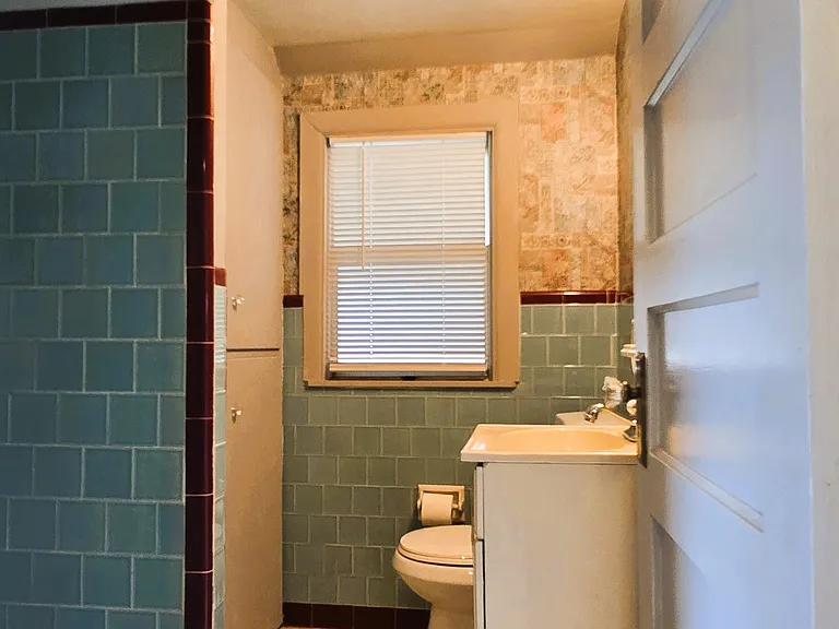 240 Masterpiece Rd — Photo 11