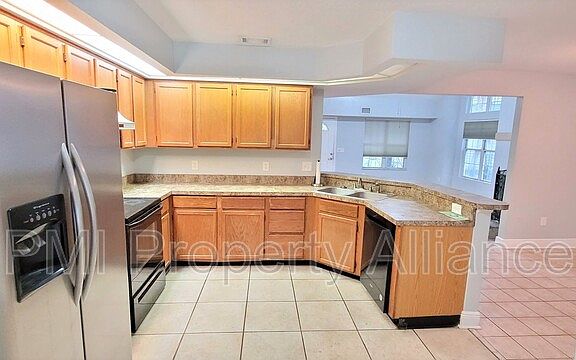 2nd image of 2894 Donaldson Dr