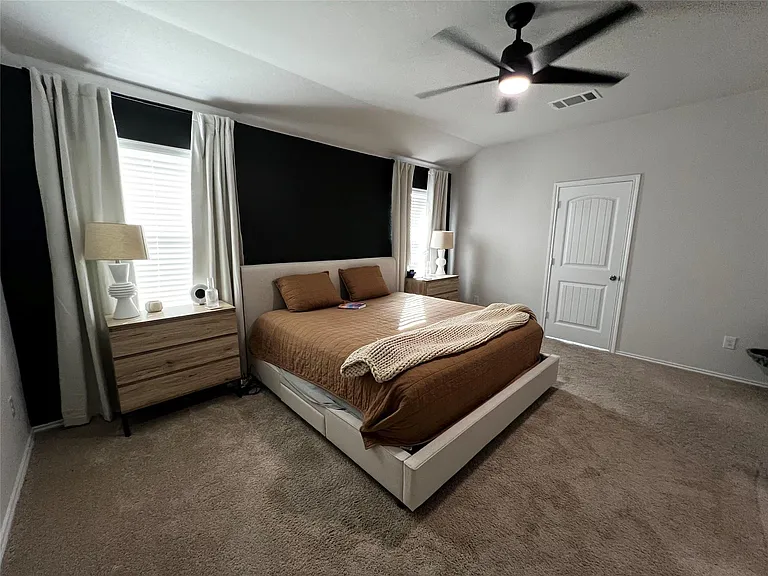 1009 Marvin Way — Photo 19