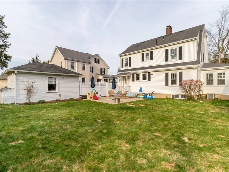 51 Stevens Rd — Photo 28