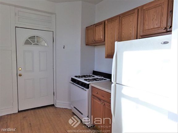 2nd image of 1045 W North Shore Ave APT 2E
