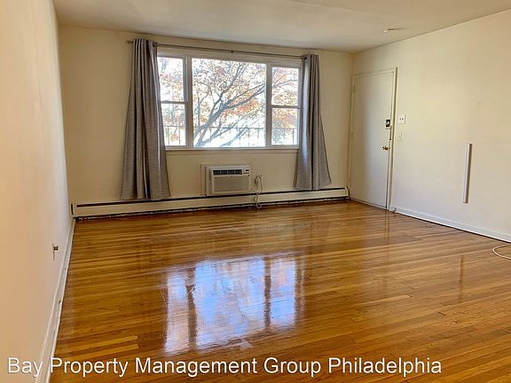 4th image of 570 N 23rd St APT 8A