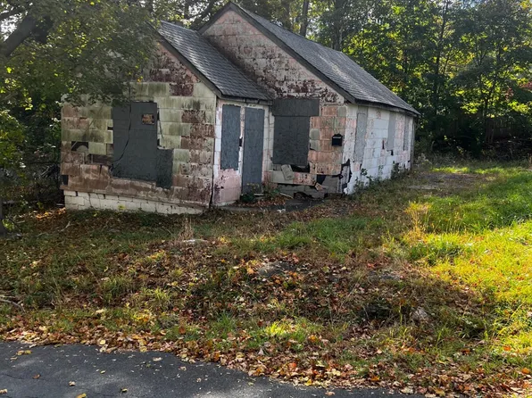 31 Laurel Trl, Wurtsboro, NY 12790