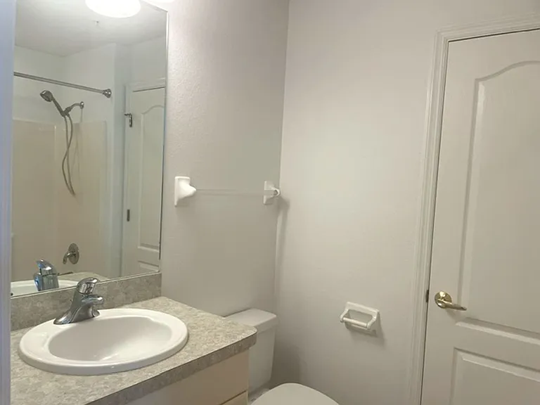 4270 Vicenza Dr #B40 — Photo 25