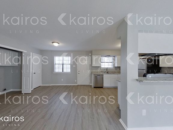 5th image of 826 Courtenay Pl