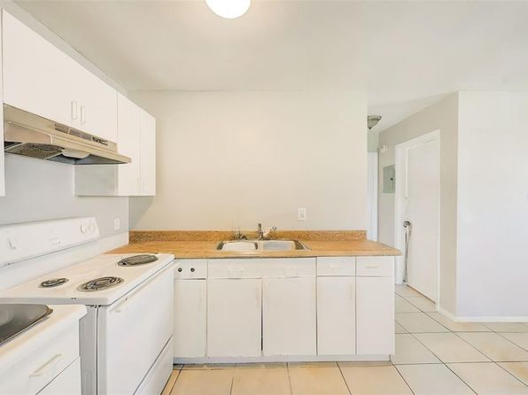 tampa-florida-82049662 picture