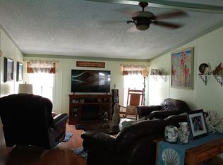 9755 Colby Ave, Clive, IA 50325