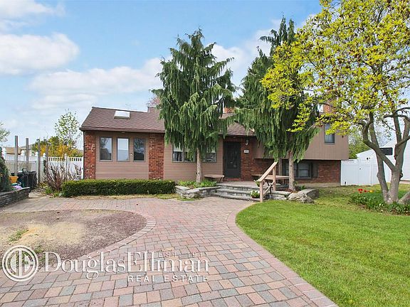 5th image of 494 Grenadon Ln