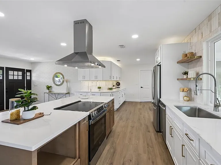 6735 Keystone Dr — Photo 14