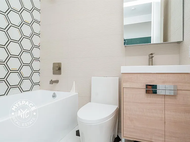 1027 Putnam Ave #4A — Photo 10