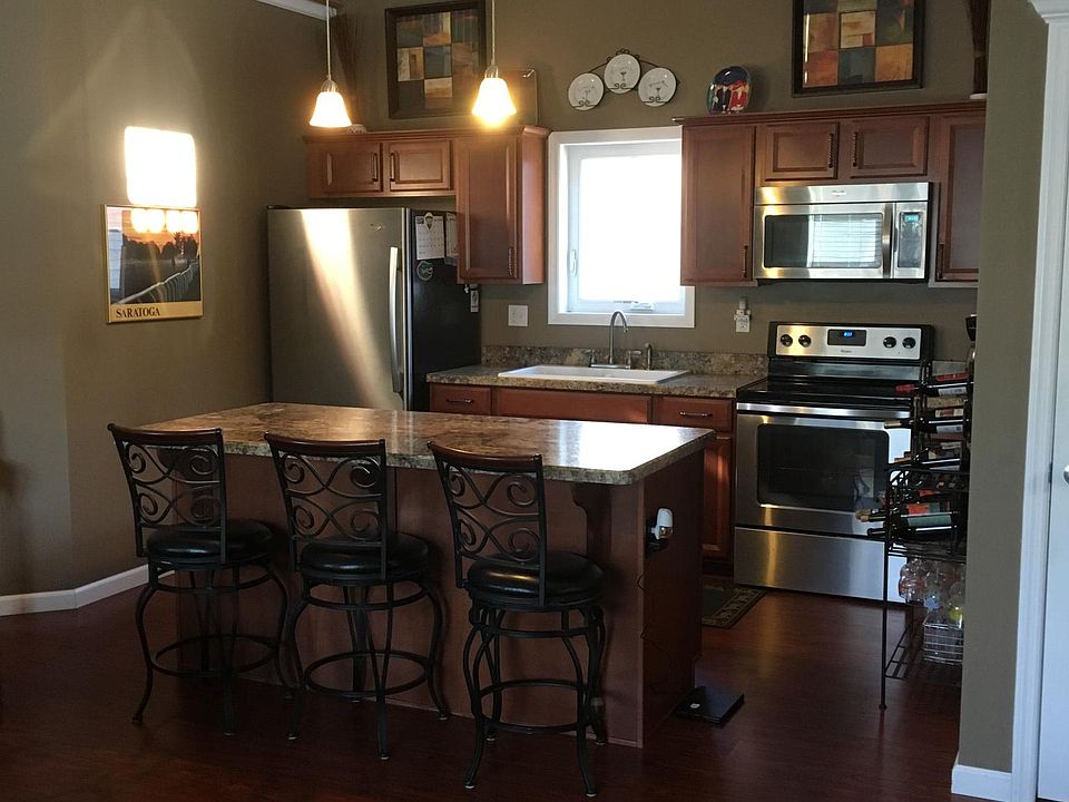 1st image of 83 Nelson Ave