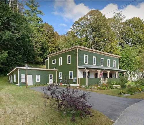 9 Wentworth Village Rd #3 Photo 1