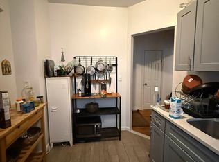 18-18 Astoria Park S #2F, Astoria, NY 11102