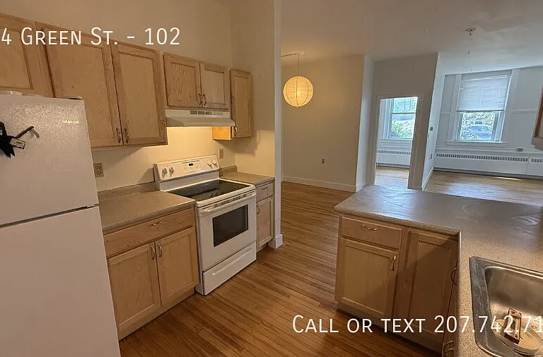 104 Green St #102 — Photo 7