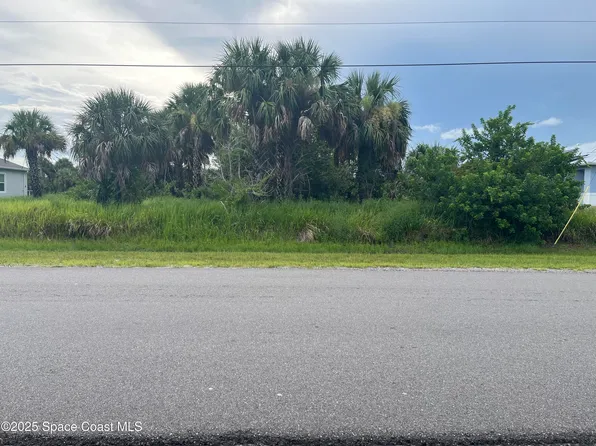 2112 Madden Ave SW, Palm Bay, FL 32908