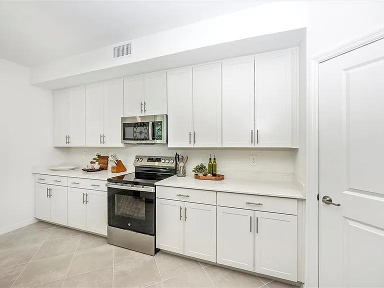 17700 Boracay Ct #102 — Photo 17
