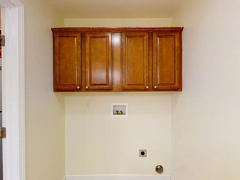 Downstairs Washer/Dryer Hook-Ups (in room with 1/2 Bath)