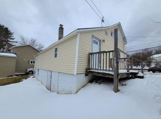 239 Beech St, Bennington, VT 05201