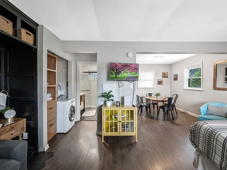 801 Hillview Hts — Photo 4
