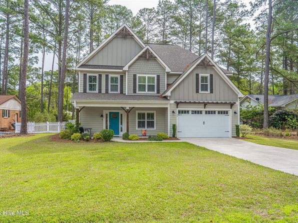 14 Fairway Dr