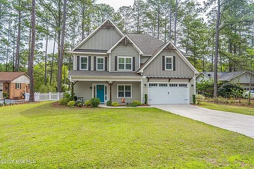 14 Fairway Dr Photo 1
