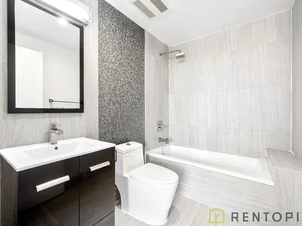 155 Meserole Street image 7 of 7